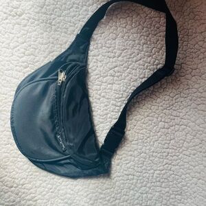Black East Sport Fanny Pack or Crossbody with Pockets, Waterproof NWOT
